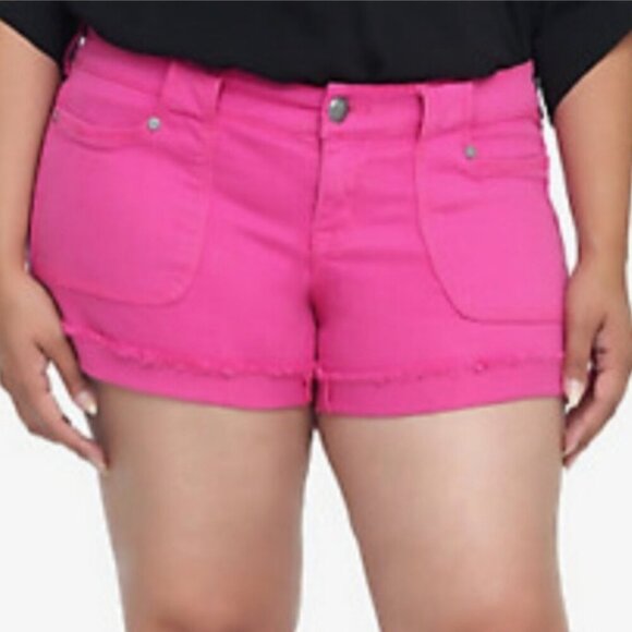 TORRID Plus Size Hot Pink Cutoff Fraying 3.5" Inseam Denim Shorts Jean Shorts 12 - Picture 1 of 14